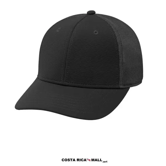 Gorra RUNIC TECHMESH en color negro para una mayor agilidad y frescura.