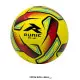 Balón de Futsal #4 RUNIC resaltando su color vibrante y textura para mayor rendimiento. Color amarillo