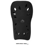 Espinilleras para Fútbol Mini XS RUNIC en color Negro para entrenamiento de niños de 5 a 7 años.