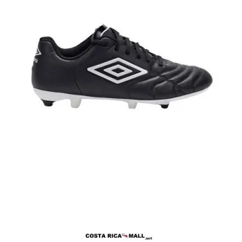 Tacos para Fútbol Campo UMBRO CLASSIC XI 81897U-C97 con diseño clásico, cuero sintético resistente, plantilla acolchada.